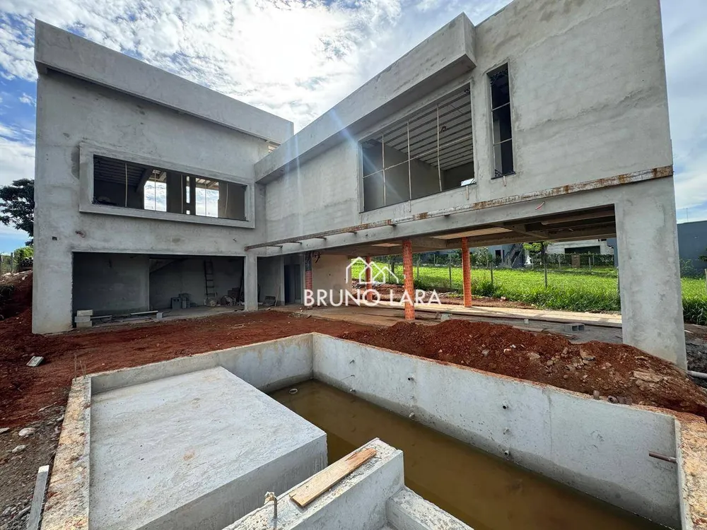 Casa de Condomínio, 4 quartos - Foto 1