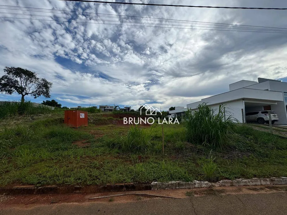 Loteamento e Condomínio, 1000 m² - Foto 1