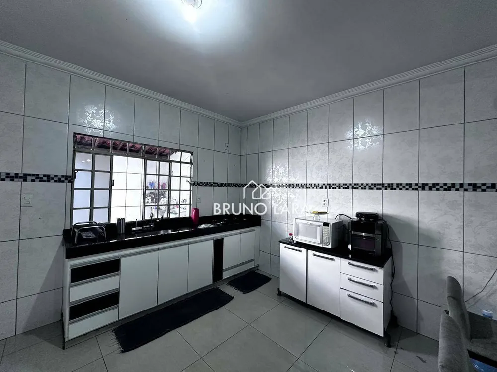 Casa, 3 quartos, 250 m² - Foto 3