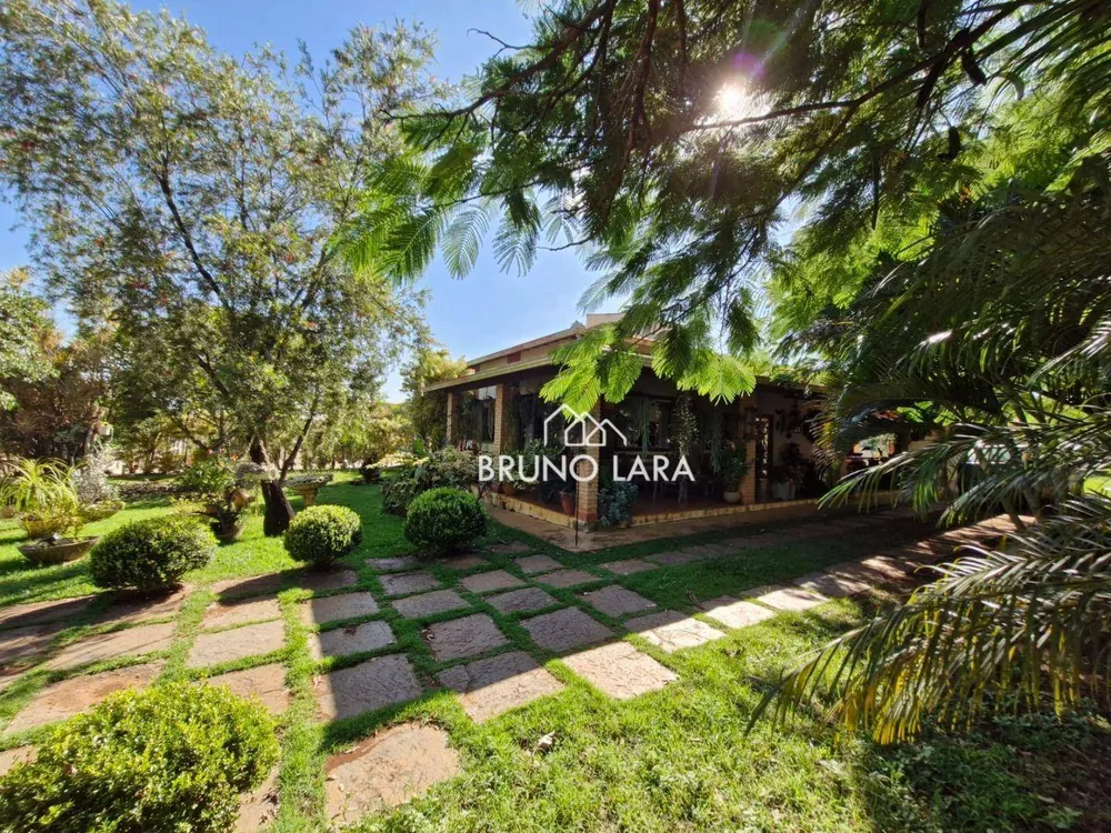 Casa, 4 quartos, 238 m² - Foto 3