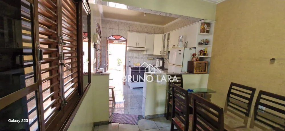 Casa, 3 quartos, 200 m² - Foto 10