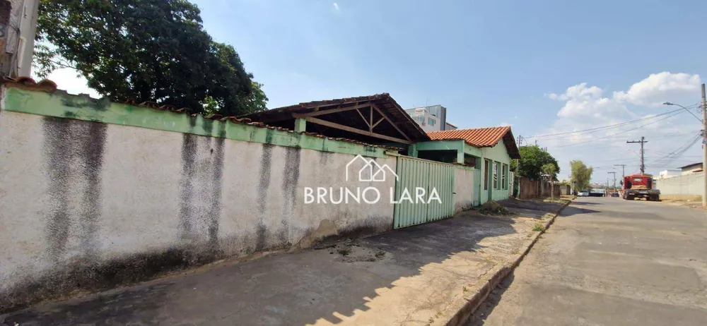Casa, 3 quartos, 250 m² - Foto 2