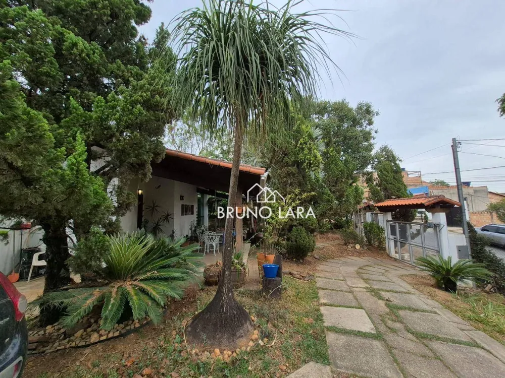Casa, 3 quartos, 230 m² - Foto 2