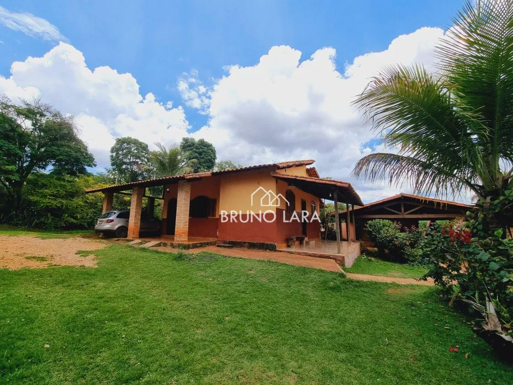 Sítio, 5 quartos, 4000 m² - Foto 1