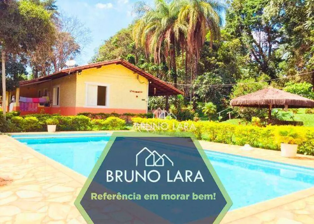 Sítio à venda com 4 quartos, 300m² - Foto 1