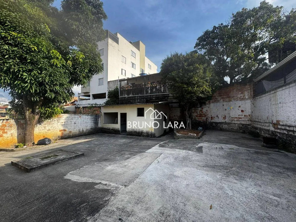 Casa, 3 quartos, 250 m² - Foto 12