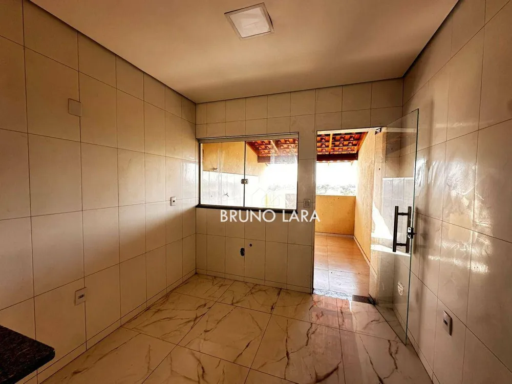 Casa, 3 quartos, 250 m² - Foto 2