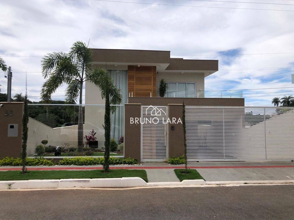 Casa de Condomínio à venda e aluguel com 4 quartos, 326m² - Foto 3