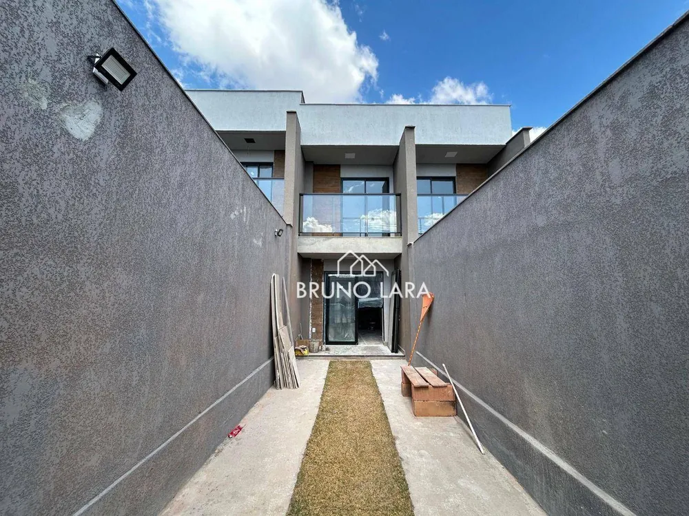 Casa, 3 quartos, 135 m² - Foto 1