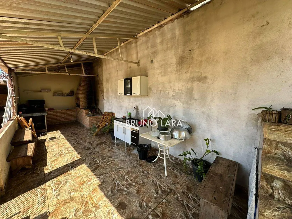 Casa, 3 quartos, 200 m² - Foto 13