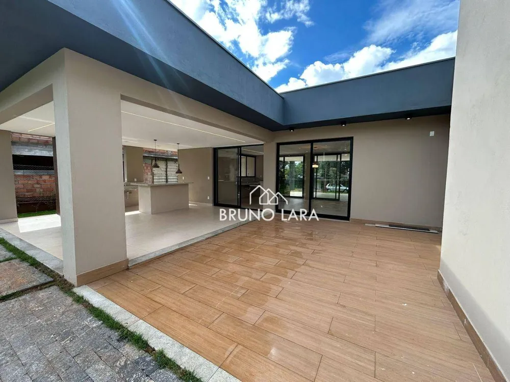 Casa, 4 quartos, 240 m² - Foto 13