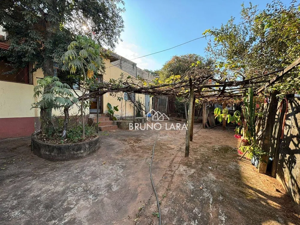 Casa, 3 quartos, 131 m² - Foto 2