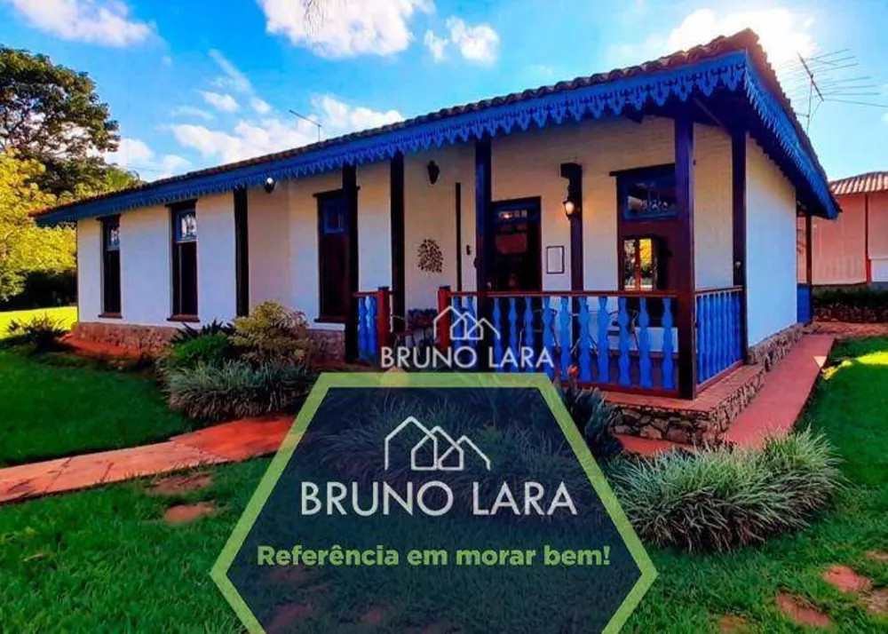 Casa de Condomínio à venda com 4 quartos, 240m² - Foto 1