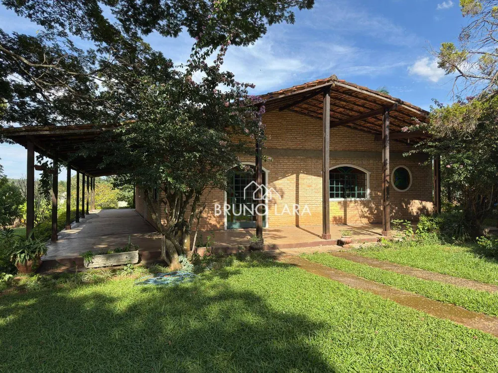 Casa, 6 quartos, 250 m² - Foto 2