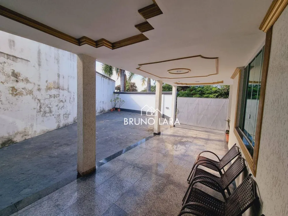 Casa, 6 quartos, 360 m² - Foto 1