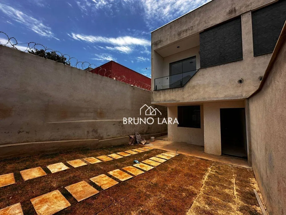 Casa, 3 quartos, 105 m² - Foto 2