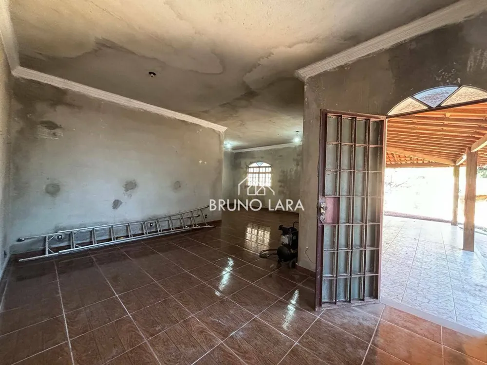 Casa, 6 quartos, 300 m² - Foto 3