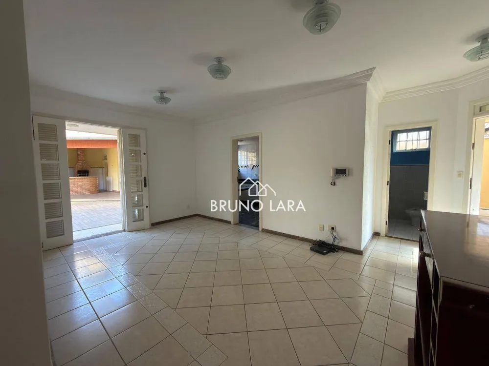 Casa, 3 quartos, 300 m² - Foto 2