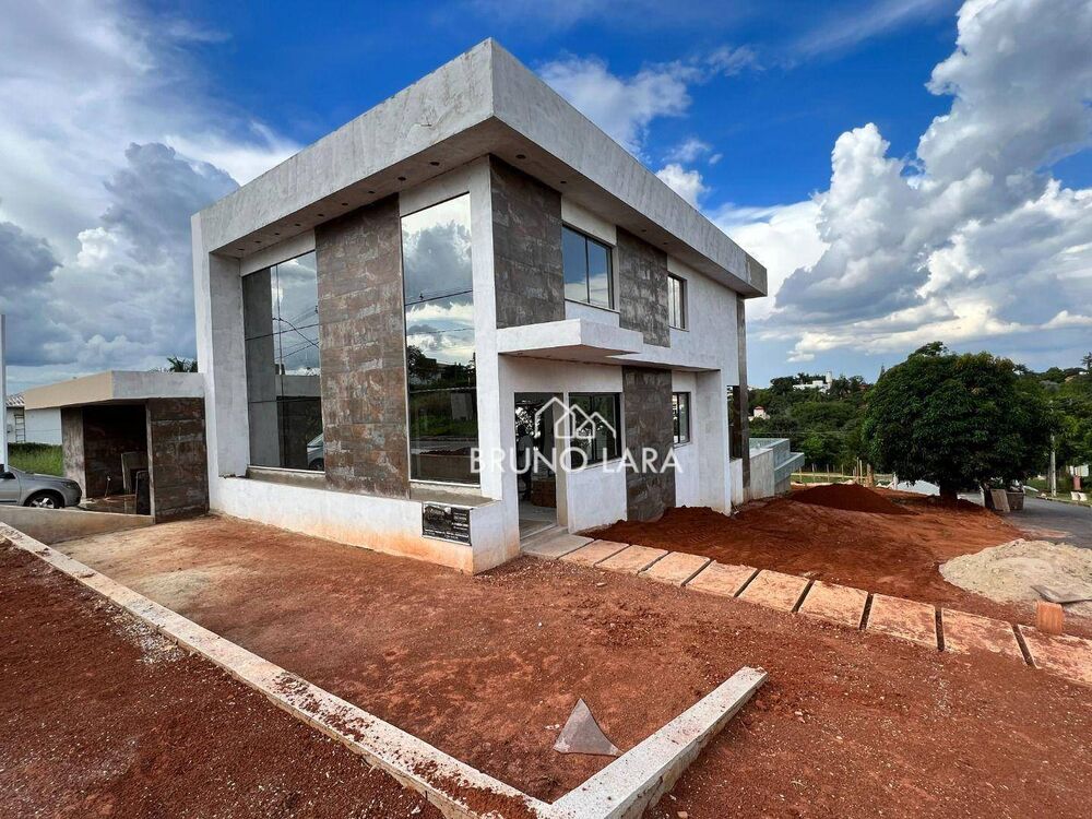 Casa de Condomínio à venda com 4 quartos, 432m² - Foto 3