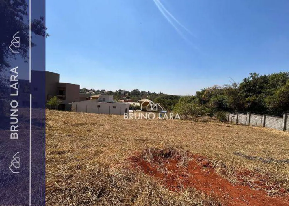 Loteamento e Condomínio, 1100 m² - Foto 1