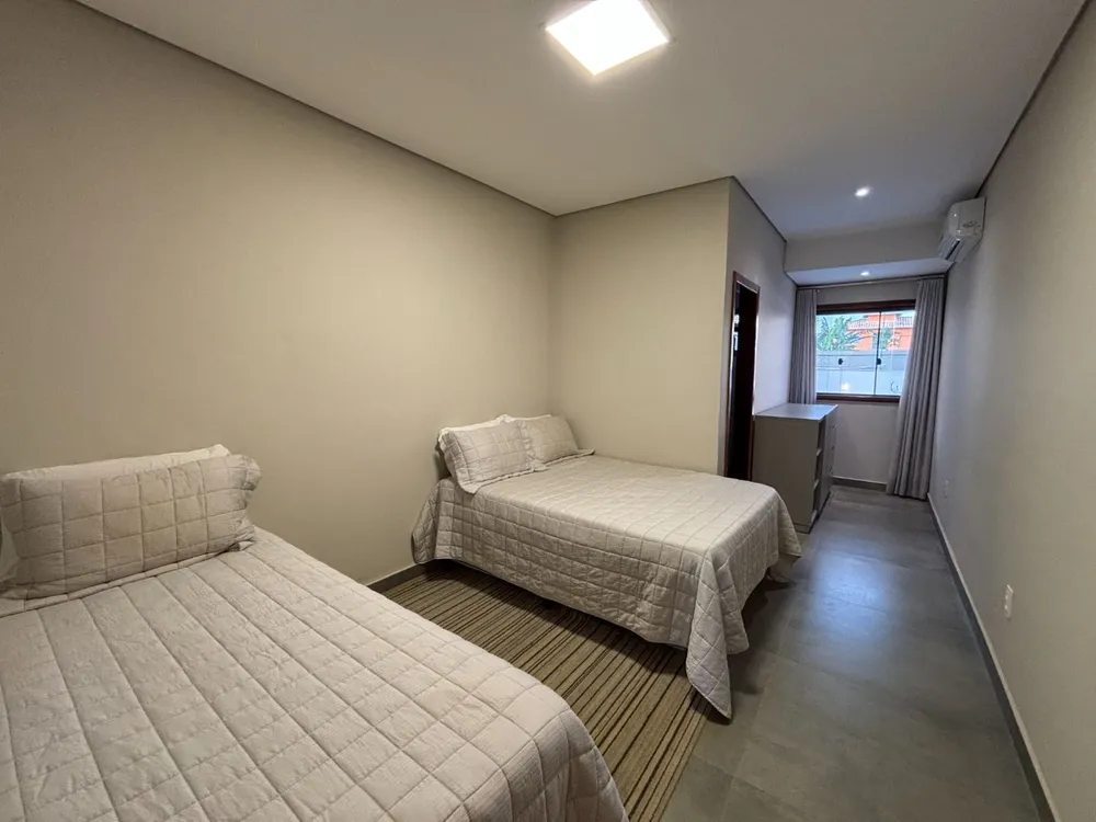 Casa, 4 quartos, 315 m² - Foto 4