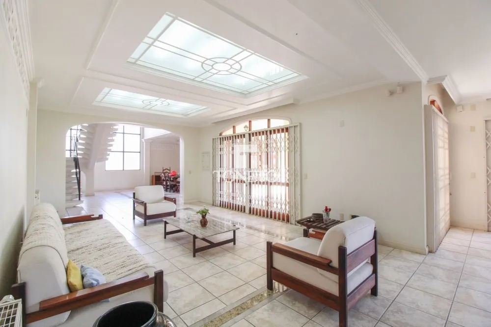 Casa, 5 quartos, 796 m² - Foto 3