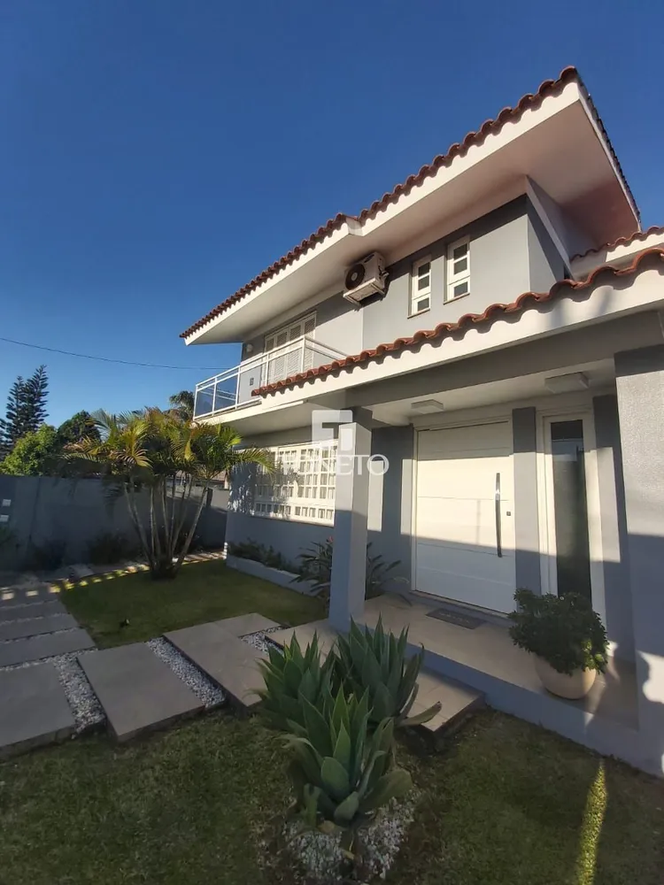 Casa, 3 quartos, 263 m² - Foto 2