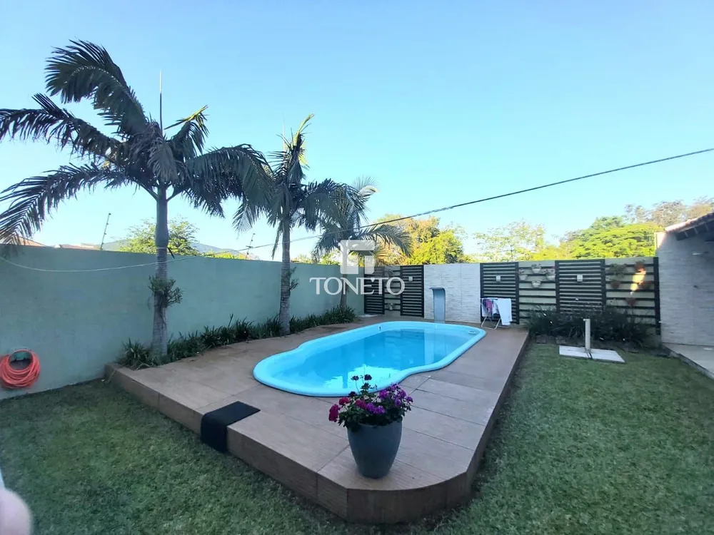 Casa, 3 quartos, 263 m² - Foto 4