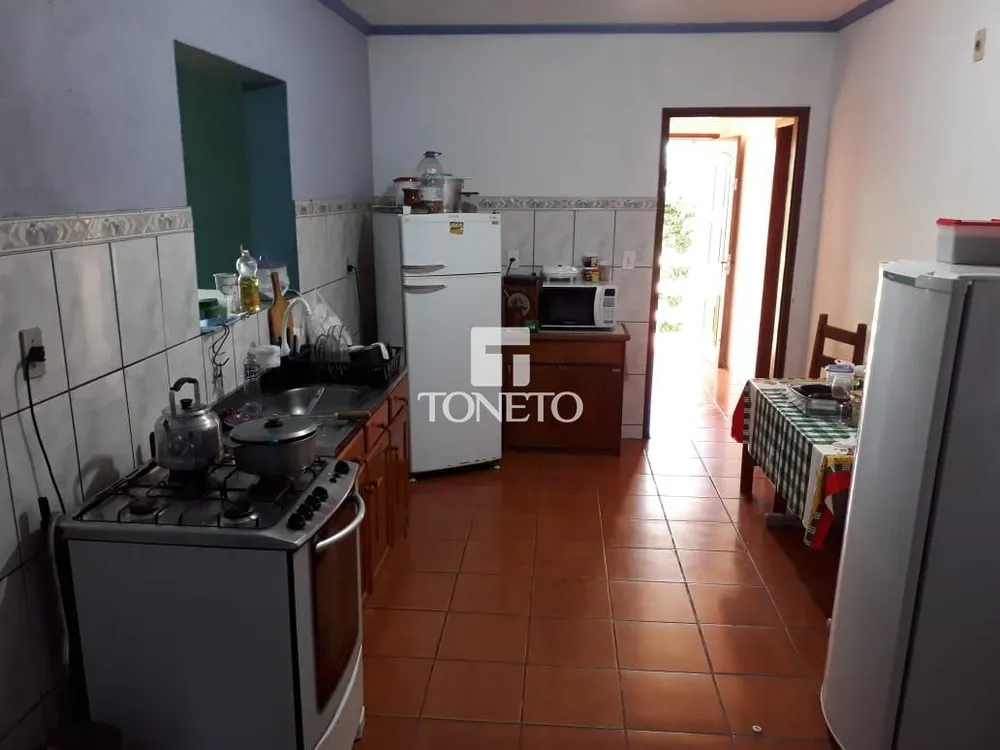 Casa, 6 quartos, 226 m² - Foto 3