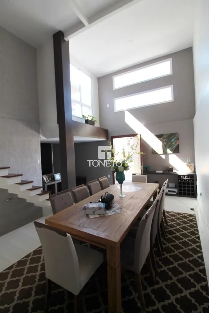 Casa, 4 quartos, 600 m² - Foto 2