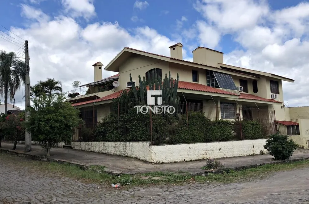 Casa, 6 quartos, 750 m² - Foto 1