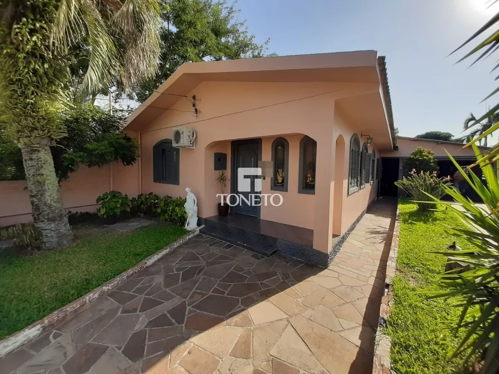 Casa, 2 quartos, 289 m² - Foto 1