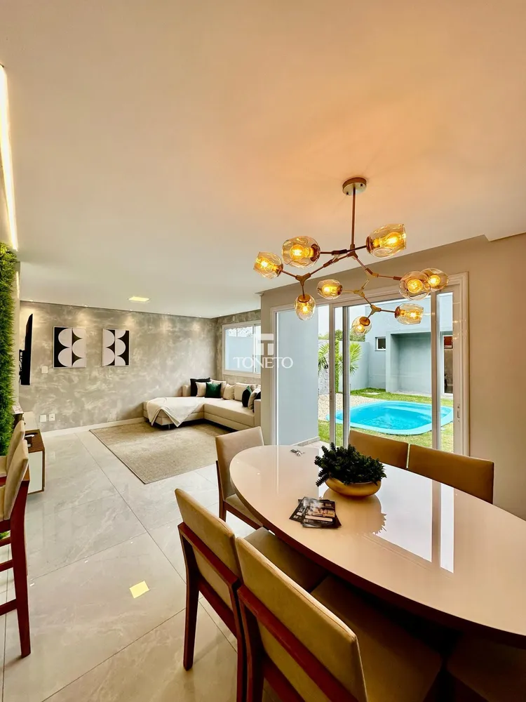 Casa, 3 quartos, 255 m² - Foto 1