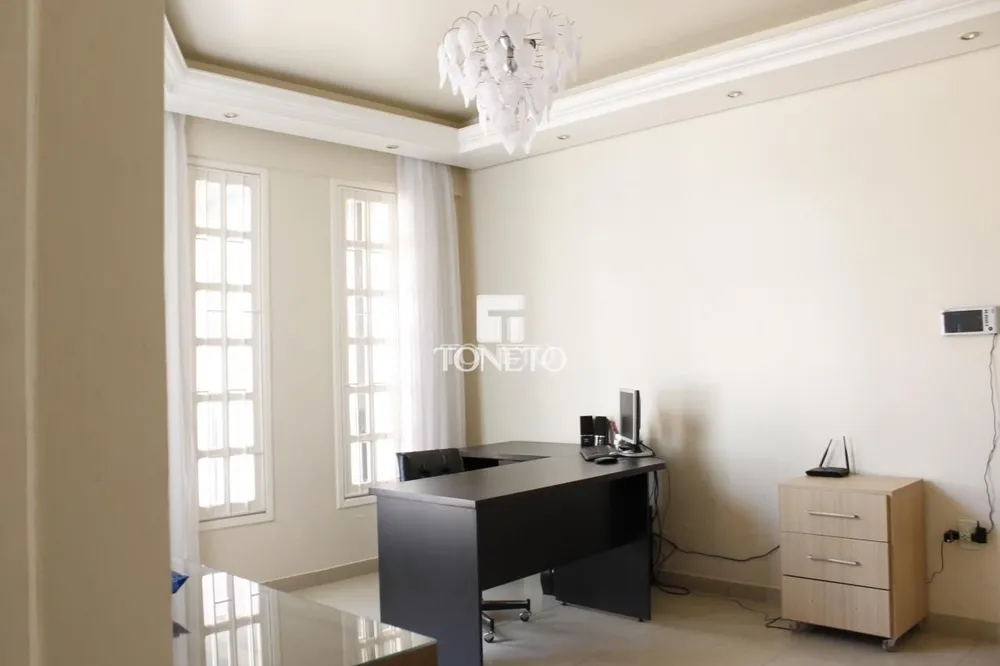 Casa, 5 quartos, 225 m² - Foto 2