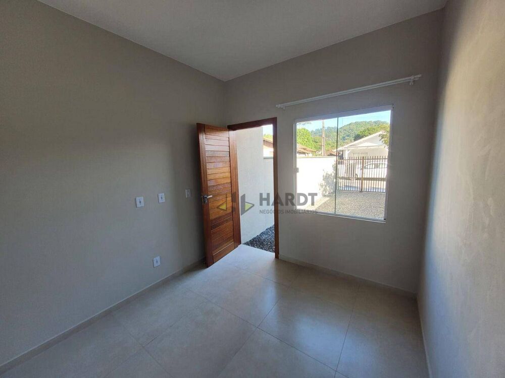 Casa para alugar com 2 quartos, 60m² - Foto 3