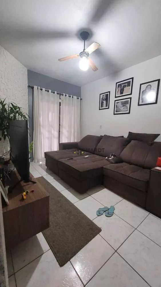 Casa à venda com 2 quartos, 160m² - Foto 4