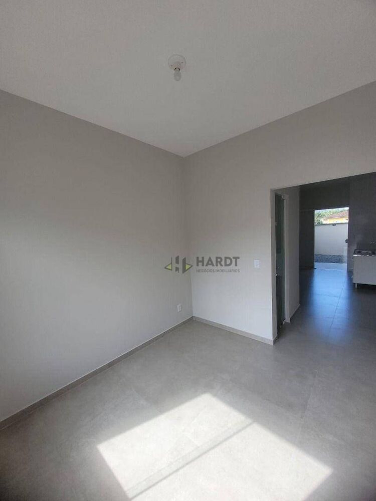 Casa para alugar com 2 quartos, 60m² - Foto 3