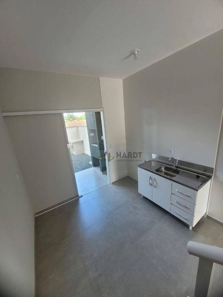 Casa para alugar com 2 quartos, 60m² - Foto 4