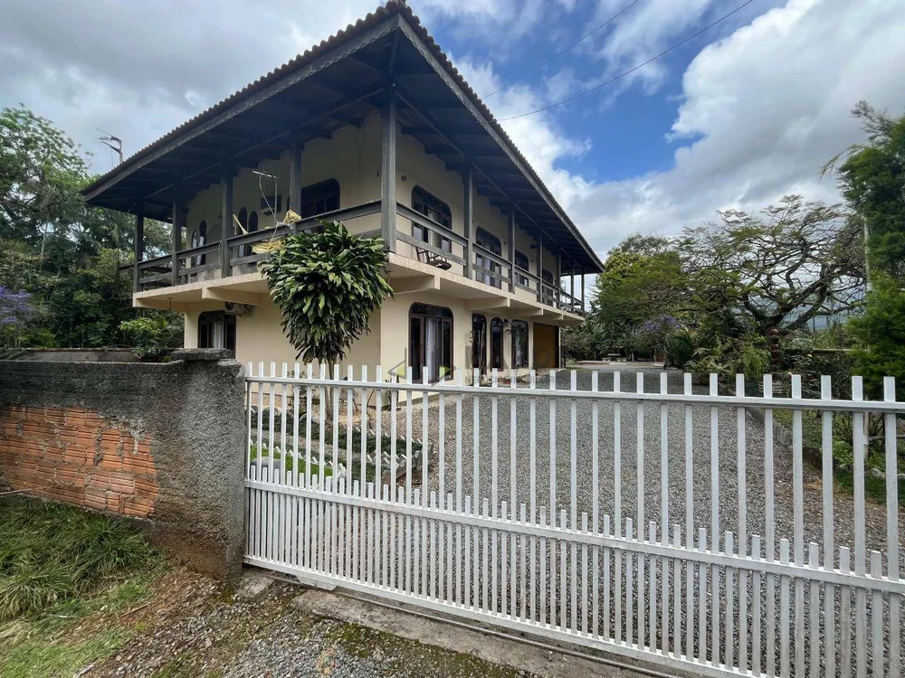 Sobrado, 4 quartos, 300 m² - Foto 1