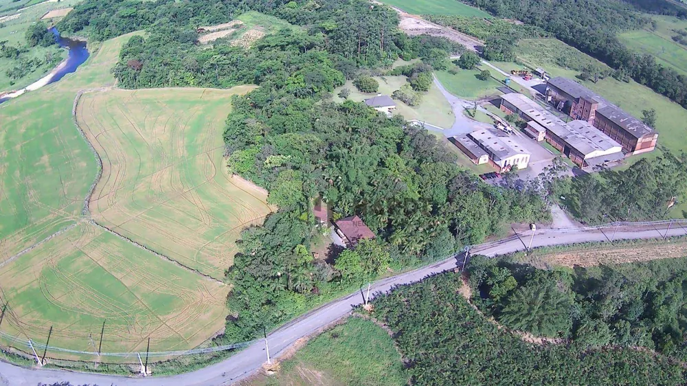 Chácara, 6 quartos, 4000 m² - Foto 4
