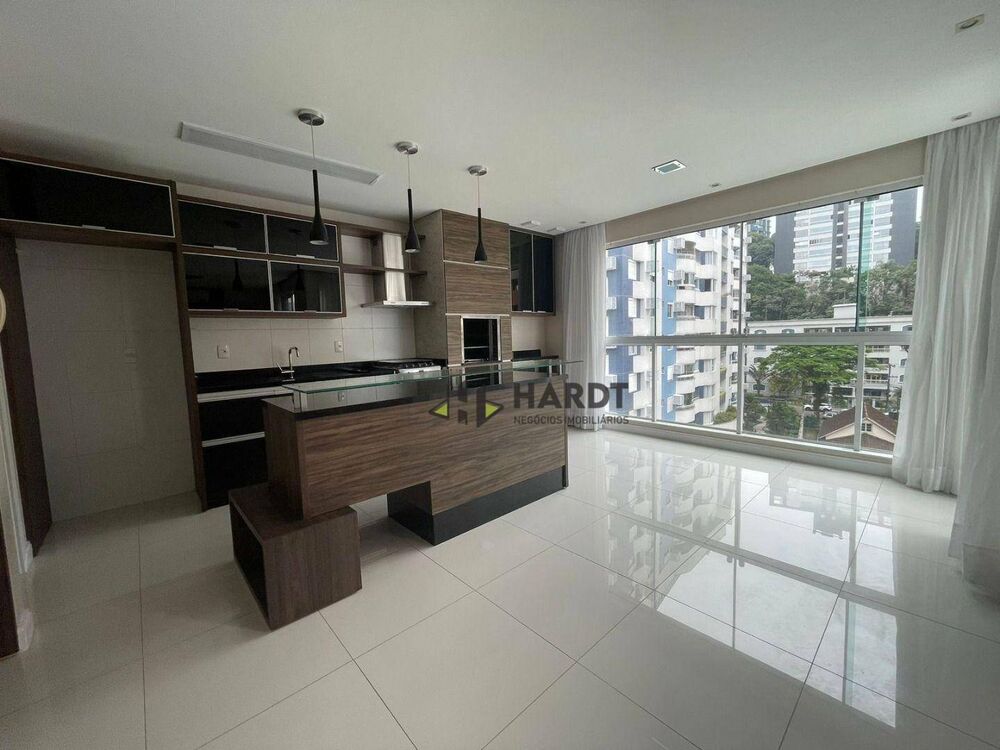 Apartamento para alugar com 2 quartos, 146M2 - Foto 1