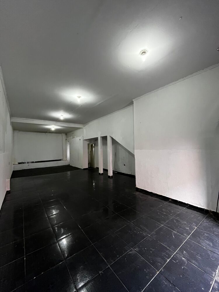 Loja-Salão, 90 m² - Foto 1