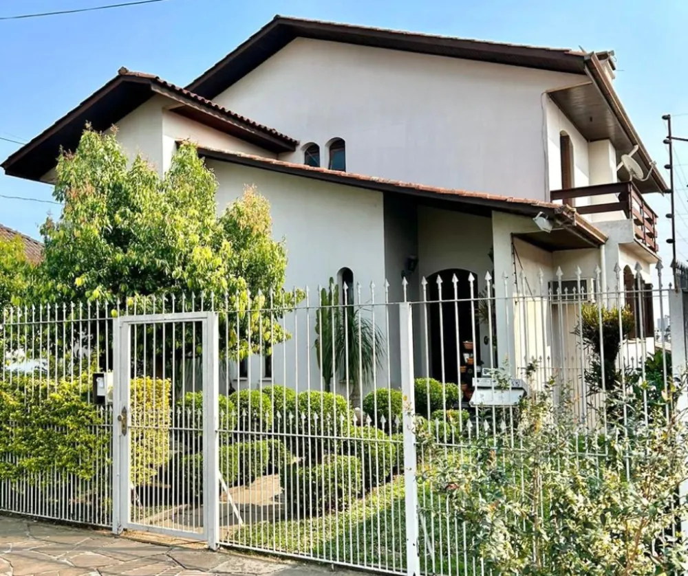 Casa, 2 quartos, 403 m² - Foto 1