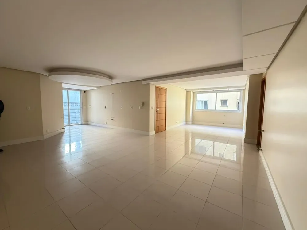 Apartamento, 3 quartos, 159 m² - Foto 3
