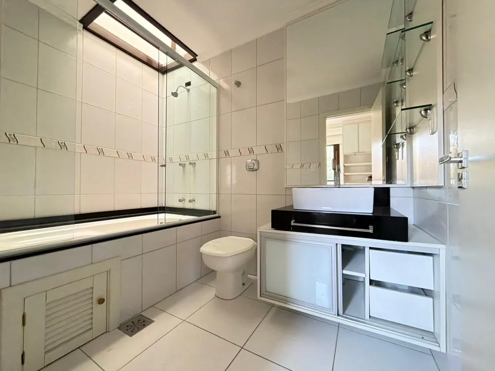 Casa, 3 quartos, 223 m² - Foto 14