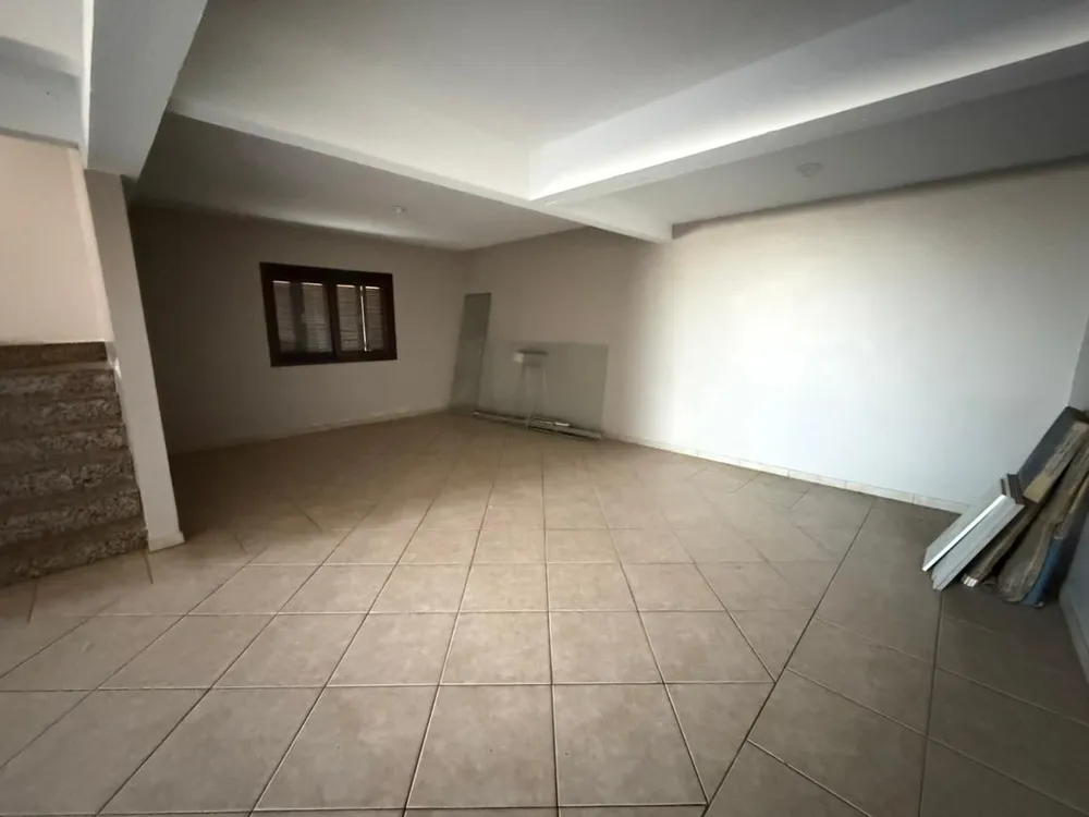 Casa, 3 quartos, 223 m² - Foto 8