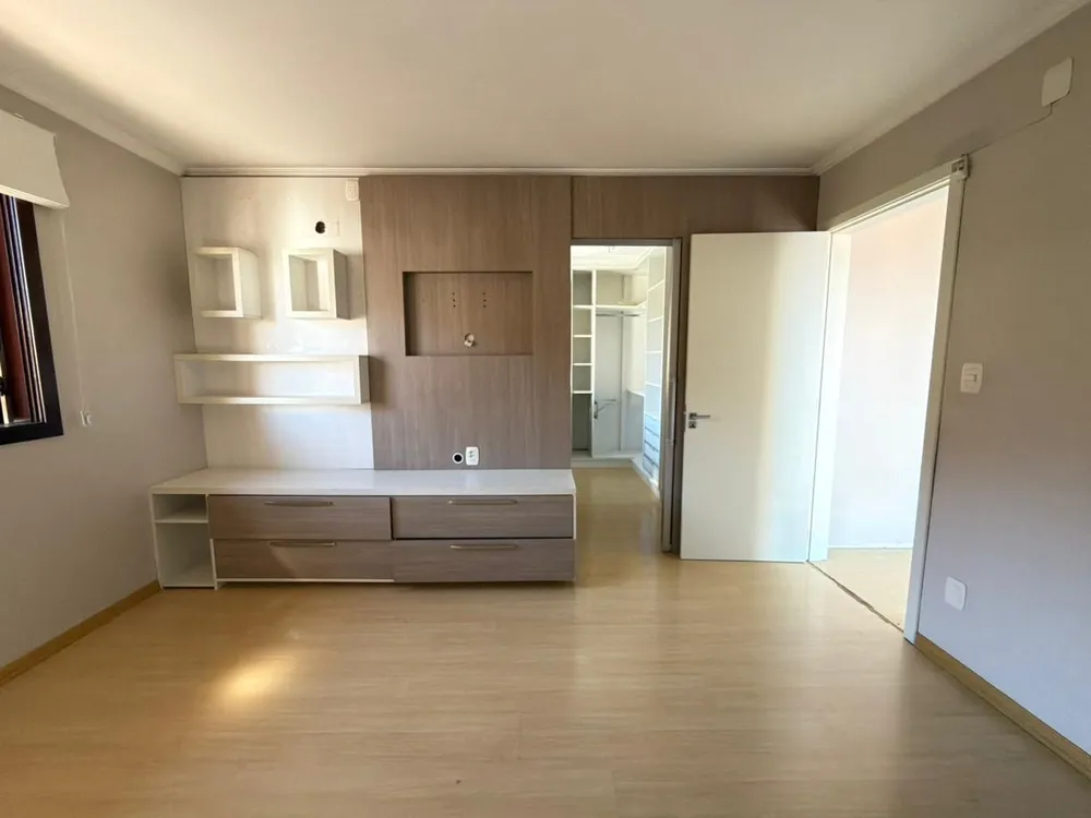 Casa, 3 quartos, 223 m² - Foto 6