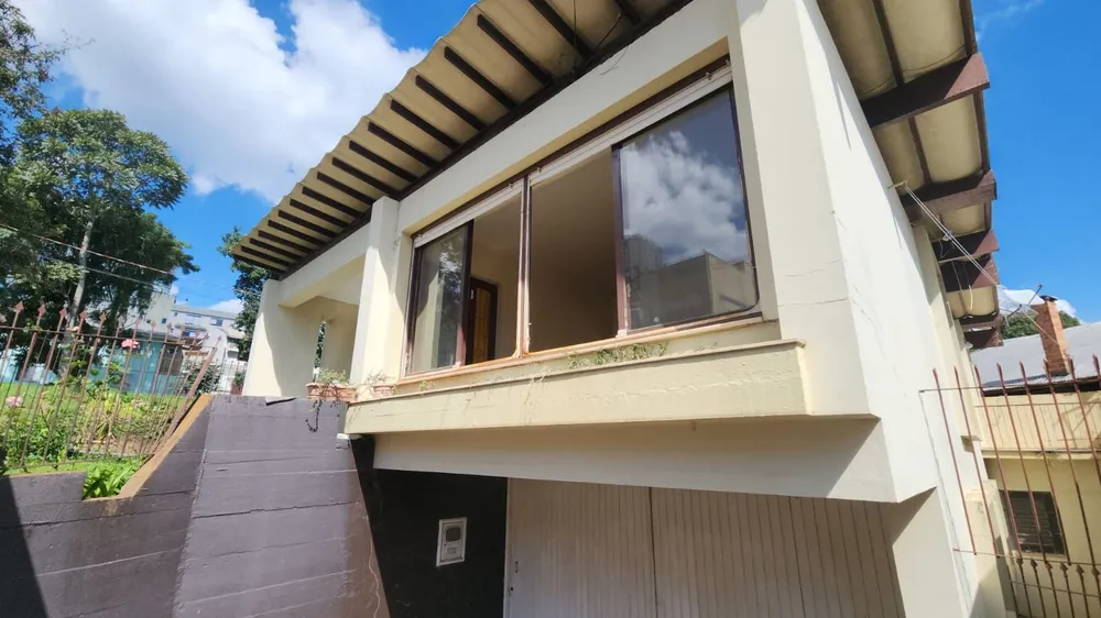 Casa, 3 quartos, 257 m² - Foto 1