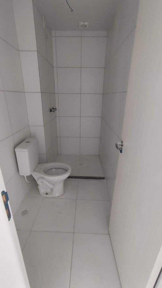 Apartamento à venda com 3 quartos, 80m² - Foto 3
