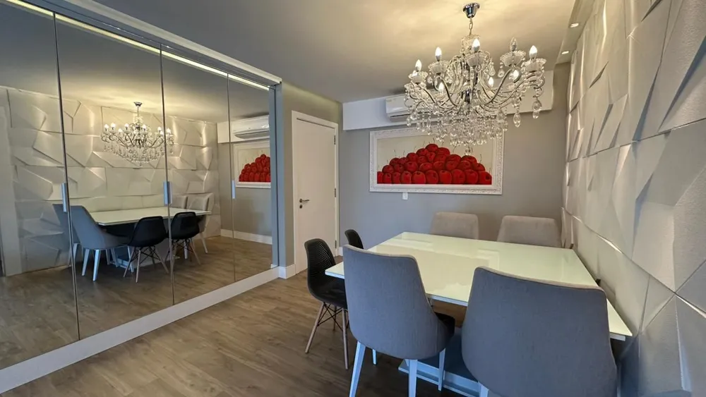 Apartamento, 3 quartos, 239 m² - Foto 2